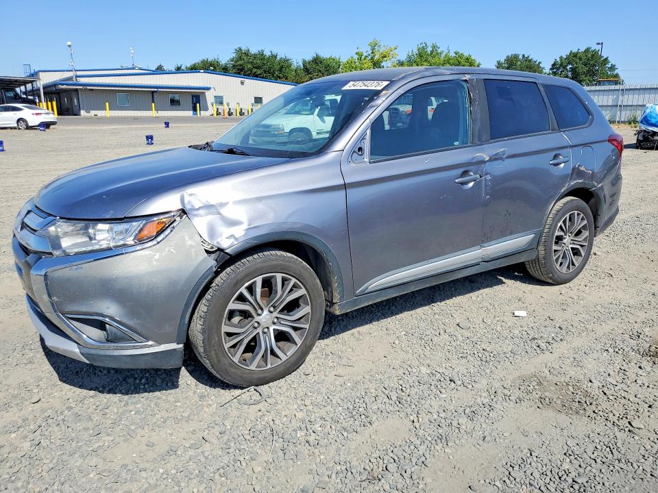 2018 Mitsubishi Outlander VIN JA4AD3A3XJJ001780 COPART salvage auction — FRONT END, Fl - Dis/Dlr/Exp Only Clean Title, sold $2,100 on 2026-07-23 (photo 1)