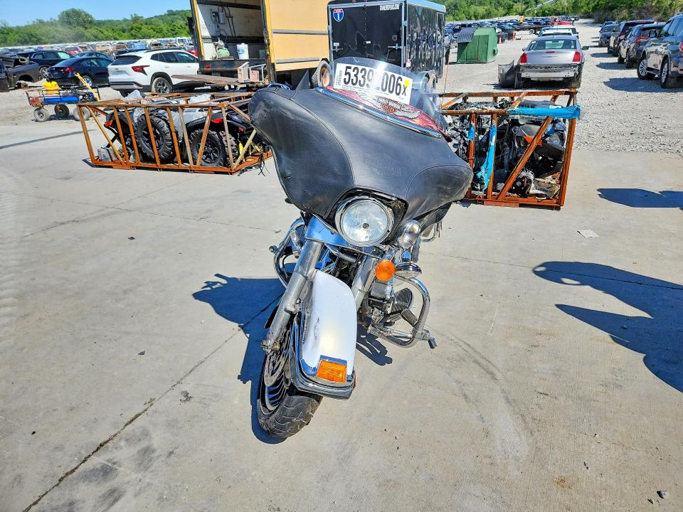 2009 Harley-davidson Fl VIN 1HD1FC4169Y624261 COPART salvage auction — FRONT END, Il - Salvage Certificate, sold $1,300 on 2026-07-09 (photo 2)
