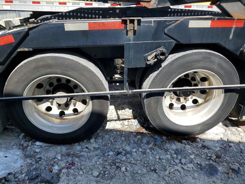 2017 Cottrell Unknown VIN 5E0AX1742HG948501 COPART salvage auction — MINOR DENT/SCRATCHES, KY - CERTIFICATE OF TITLE, sold $30,250 on 2026-07-23 (photo 8)