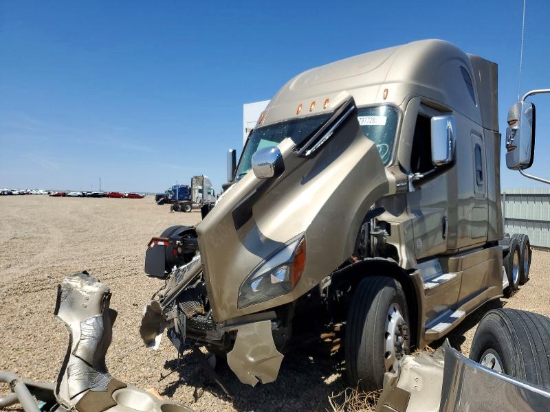 2024 Freightliner All other VIN 3AKJHHDR9RSUX2176 COPART salvage auction — FRONT END, TX - SALVAGE VEHICLE TITLE, sold $11,500 on 2026-07-30 (photo 2)