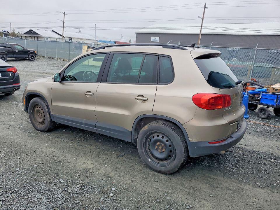 2015 Volkswagen truck/van Tiguan 2.0 VIN WVGJV7AX9FW012188 COPART salvage auction — REAR END, ST, sold $525 on 2026-07-23 (photo 2)