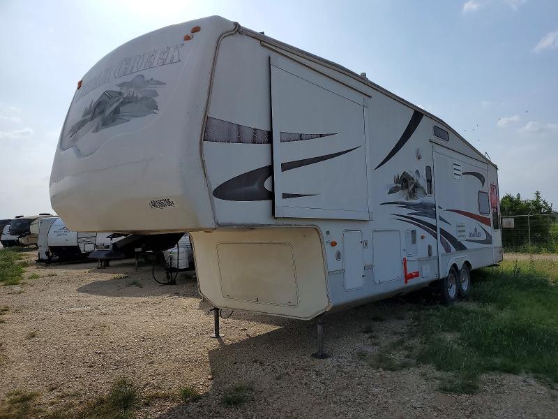 2008 Cedar creek 30rlbs VIN 4X4FCRK2X8S200690 COPART salvage auction — HAIL, CT, sold $2,950 on 2026-07-28 (photo 2)