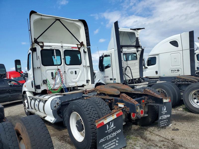 2018 Freightliner All other VIN 1FUBGAD96JLJV5406 COPART salvage auction — MINOR DENT/SCRATCHES, AL - CERTIFICATE OF TITLE (P), sold $12,500 on 2026-07-28 (photo 3)