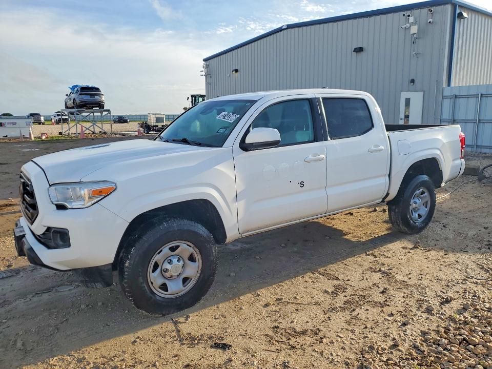 2019 Toyota Tacoma VIN 5TFAX5GN6KX164250 COPART salvage auction — NORMAL WEAR, CT, sold $8,700 on 2026-07-21 (photo 1)