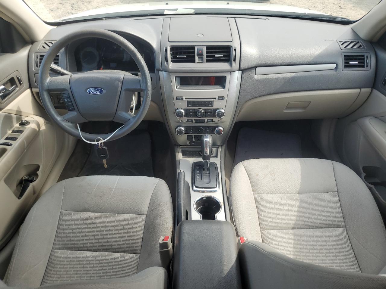 2011 Ford Fusion VIN 3FAHP0GA3BR293365 COPART salvage auction — Side, Other, sold $950 on 2024-04-08 (photo 8)