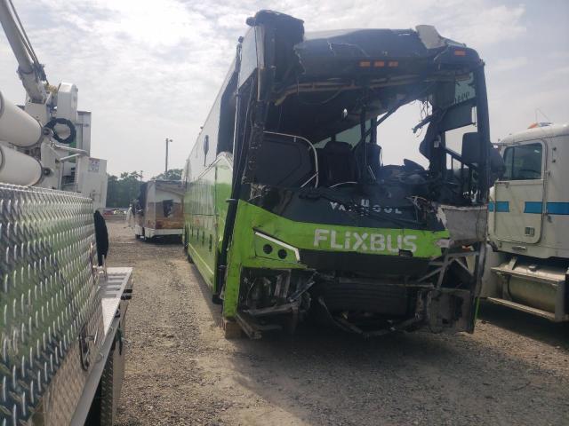 2021 Van hool All models VIN YE2XC81B0M3081662 COPART salvage auction — FRONT END, S2, sold $125 on 2026-07-28 (photo 1)
