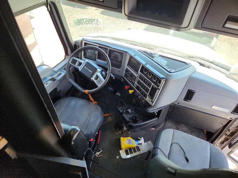 2020 Mack All other VIN 1M1AN4GY0LM011988 COPART salvage auction — NORMAL WEAR, OR - CERTIFICATE OF TITLE, sold $3,750 on 2026-07-21 (photo 5)