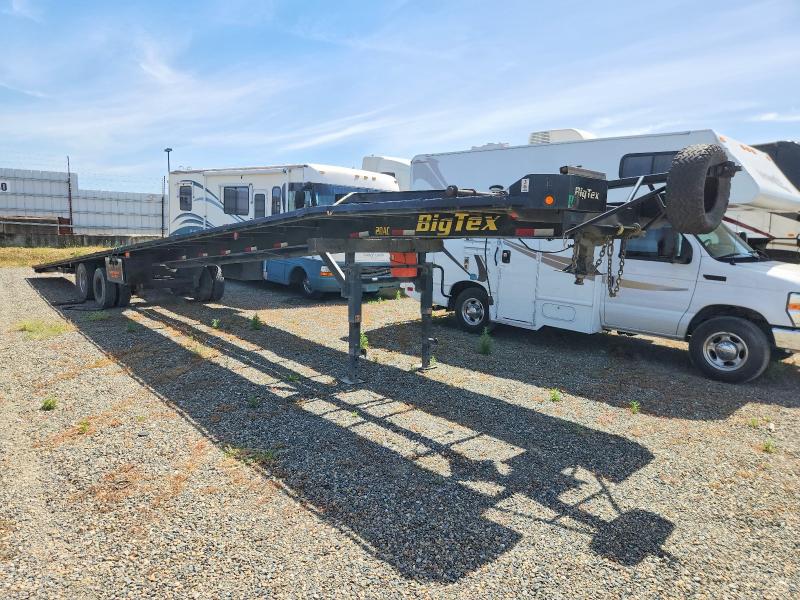 2016 Bigtex Trailer VIN 16VGX5128G2068590 — COPART salvage auction photo