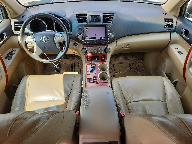 2009 Toyota Highlander VIN JTEDS42A292086661 COPART salvage auction — FRONT END, Va - Certificate Of Title, sold $2,700 on 2026-07-15 (photo 8)