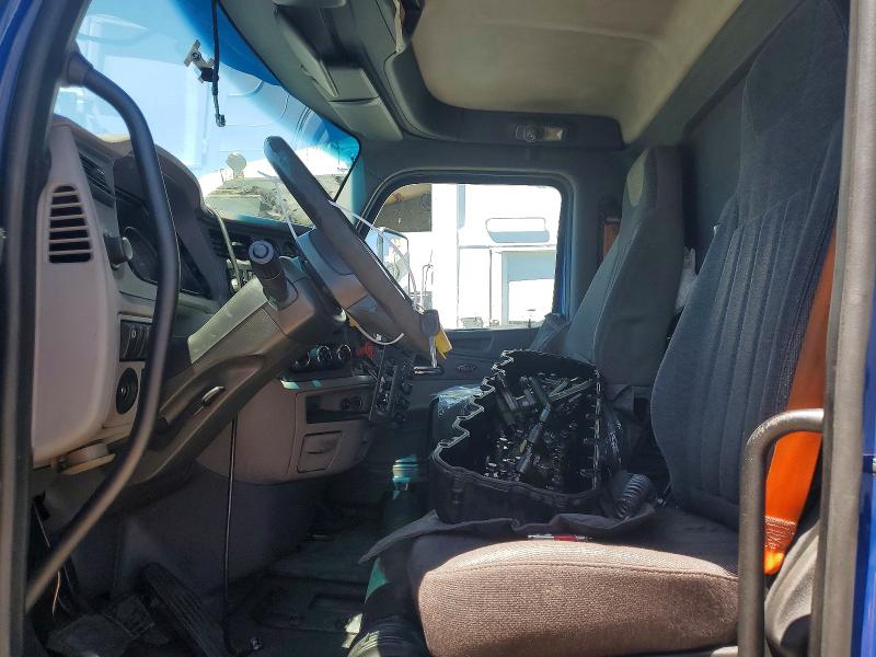 2017 Peterbilt All other VIN 1NPBLP9X2HD368928 COPART salvage auction — PARTIAL REPAIR, OH - DIS/DLR/EXP ONLY CLEAN TITLE, sold $6,900 on 2026-07-29 (photo 5)