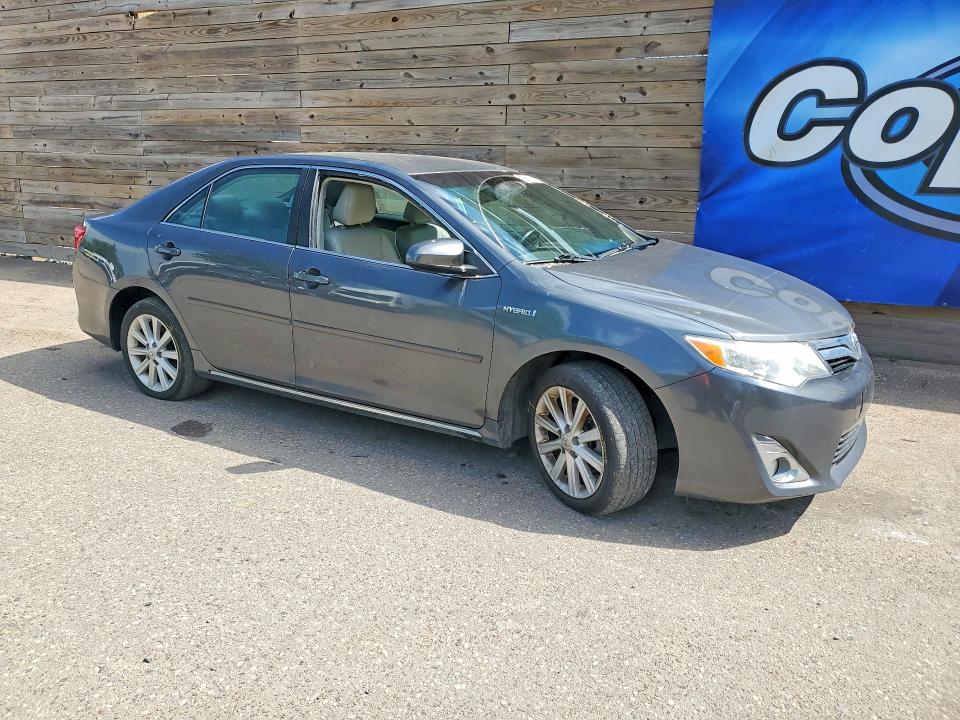 2012 Toyota Camry sola VIN 4T1BD1FK9CU058421 COPART salvage auction — SIDE, Fl - Certificate Of Title, sold $2,800 on 2026-07-02 (photo 4)