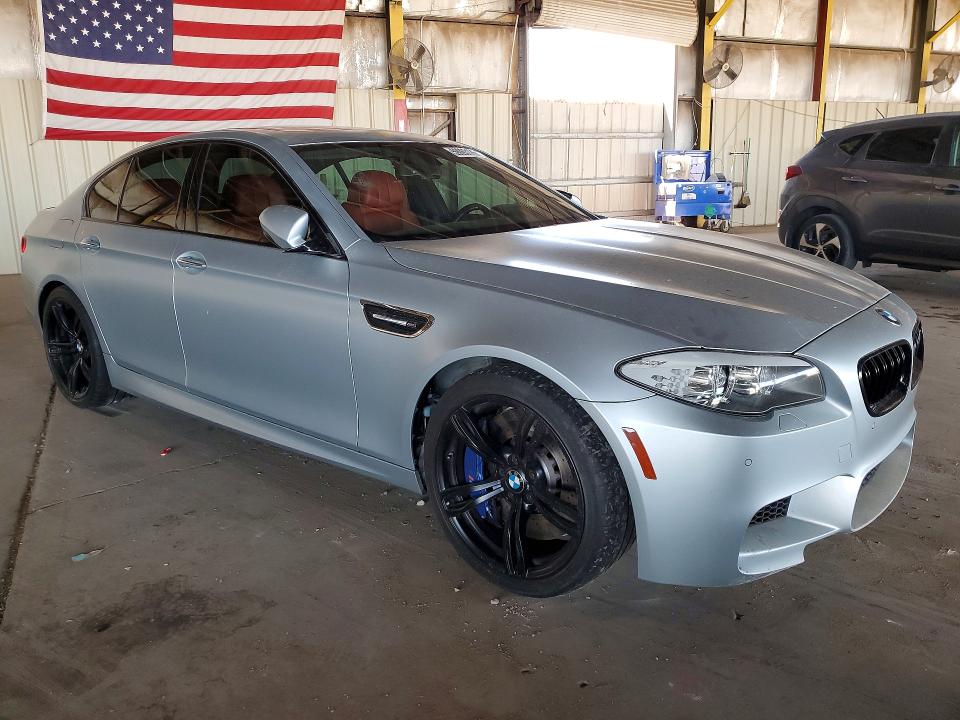 2013 BMW M5 VIN WBSFV9C51DC773824 COPART salvage auction — NORMAL WEAR, CT, sold $8,700 on 2026-07-27 (photo 4)