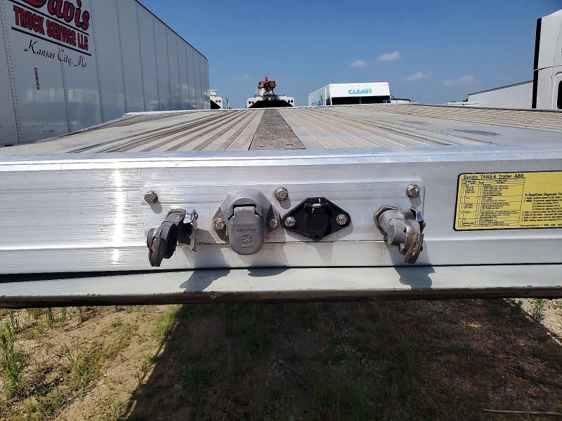 2016 Reit VIN 1RND53A32GR039379 COPART salvage auction — FRONT END, SD, sold $14,200 on 2026-07-09 (photo 8)