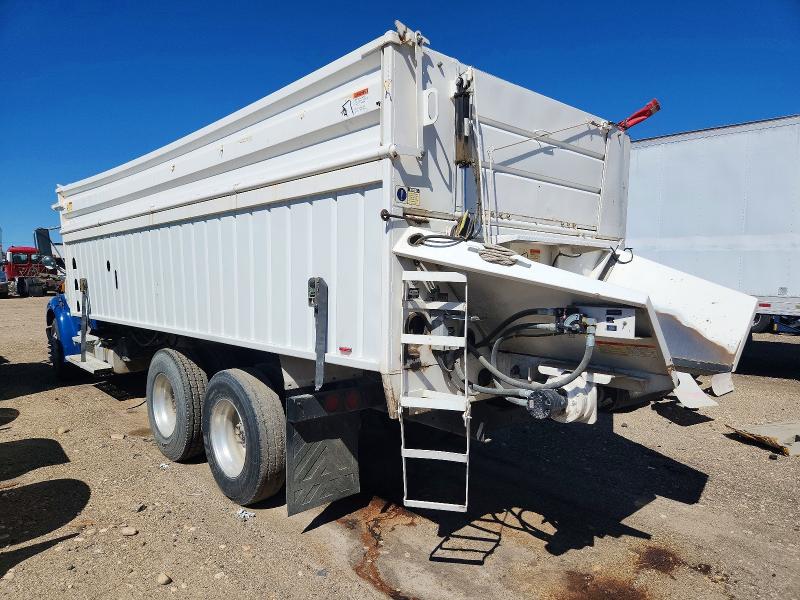 2004 Sterling truck All other VIN 2FWBCGDC24AM32290 COPART salvage auction — ROLLOVER, ID - SALVAGE CERTIFICATE OF TITLE, sold $2,350 on 2026-07-16 (photo 3)