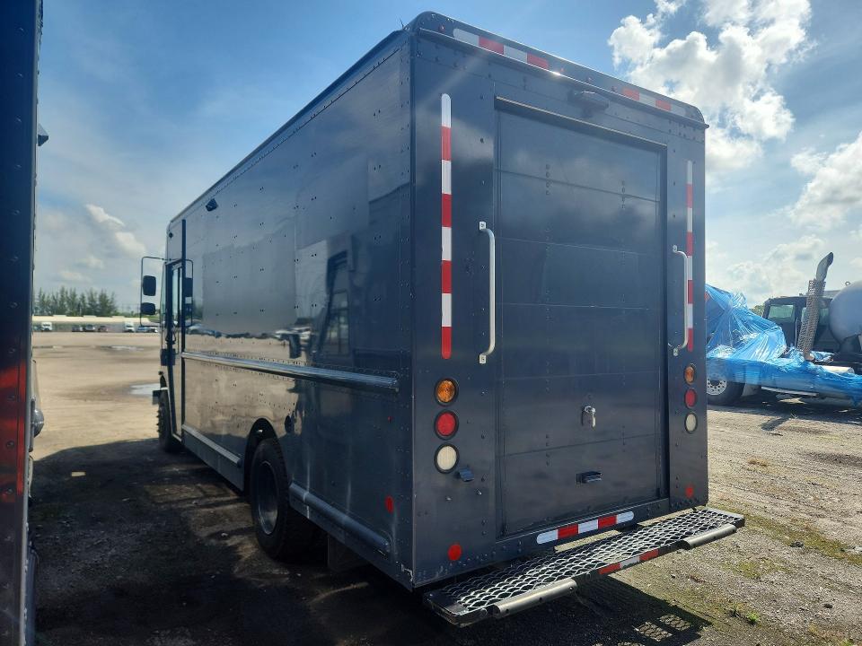 2020 Frht All other VIN 4UZAC2EA5LCMH7915 COPART salvage auction — ROOF, CT, sold $19,400 on 2026-07-07 (photo 2)