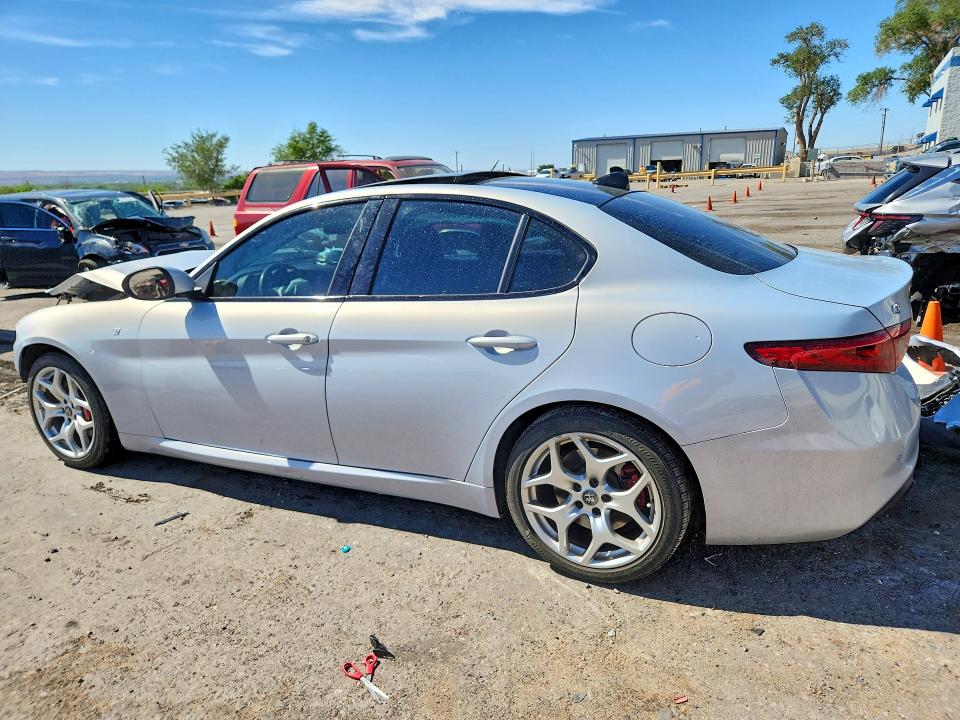 2022 Alfa romeo Giulia VIN ZARFANBN4N7666859 COPART salvage auction — FRONT END, Nm - Cert Of Title-Salvage, sold $250 on 2026-08-03 (photo 2)