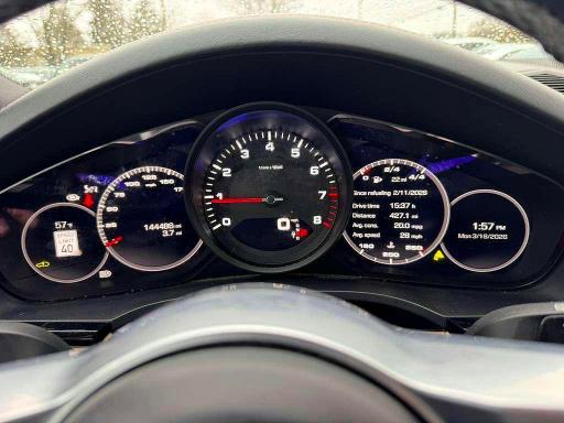 2021 Porsche Cayenne VIN WP1AA2AY2MDA03187 COPART salvage auction — NORMAL WEAR, MT - CERTIFICATE OF TITLE (P), sold $20,900 on 2026-07-31 (photo 8)