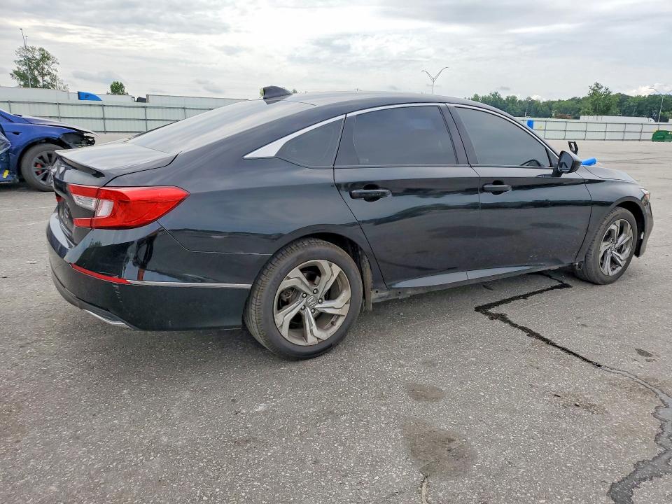 2018 Honda Accord VIN 1HGCV1F43JA161454 COPART salvage auction — SIDE, Nc - Dealer Only Salvage Title, sold $4,800 on 2026-07-09 (photo 3)