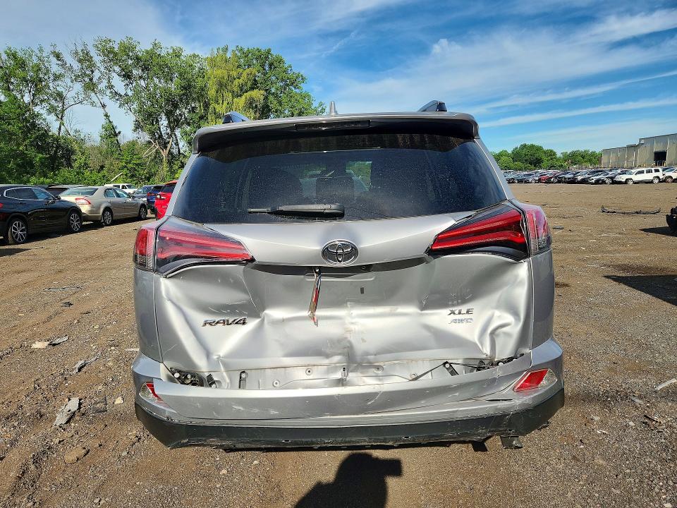 2018 Toyota Rav4 VIN JTMRFREV7JJ246215 COPART salvage auction — REAR END, Ct - Cert Of Title-Salvage, sold $7,400 on 2026-07-10 (photo 6)