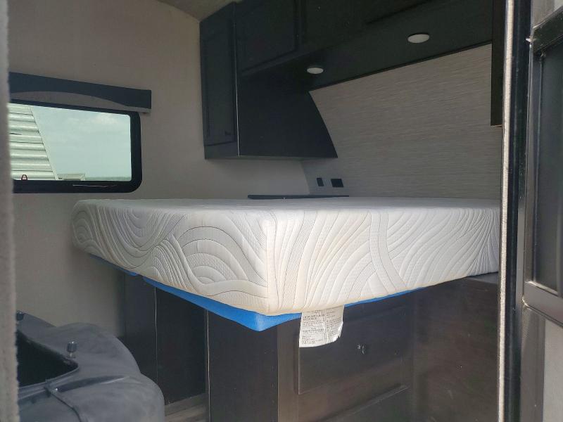 2022 Highland ridge Trailer VIN 58TBH0BP2N3ER3129 COPART salvage auction — SIDE, NE - CERT OF TITLE-SALVAGE, sold $1,650 on 2026-07-23 (photo 5)