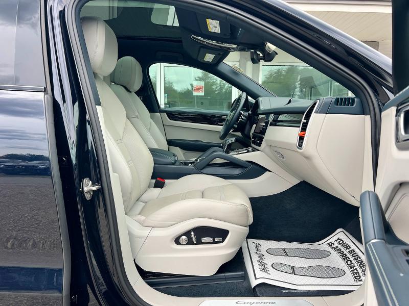 2021 Porsche Cayenne coupe VIN WP1BA2AY1MDA42471 COPART salvage auction — MINOR DENT/SCRATCHES, MA - CERTIFICATE OF TITLE (P), sold $35,000 on 2026-07-24 (photo 5)