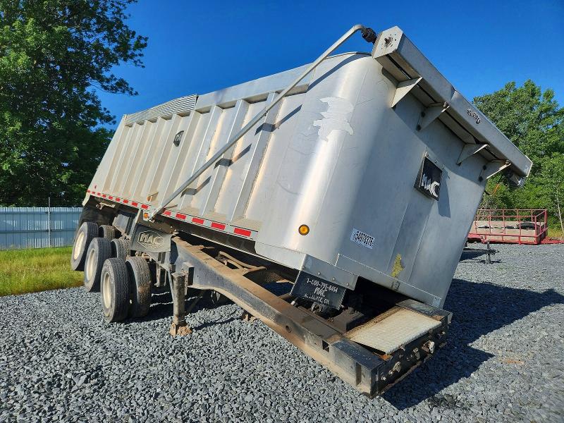 1999 Mac Unknown VIN 5MADS2434XC002301 COPART salvage auction — MECHANICAL, MI - CERTIFICATE OF TITLE, sold $775 on 2026-07-28 (photo 9)