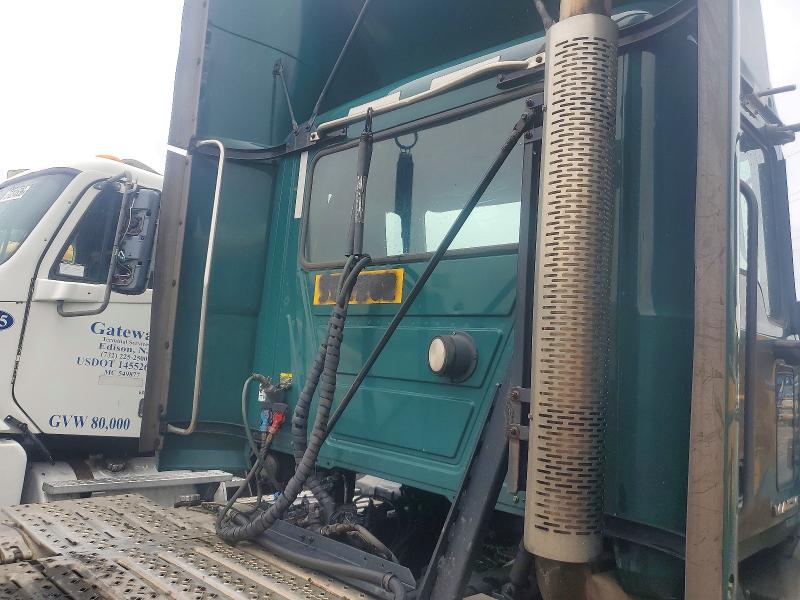 2017 Mack All other VIN 1M1AW01X3HM009570 COPART salvage auction — NORMAL WEAR, CT, sold $325 on 2026-07-08 (photo 9)