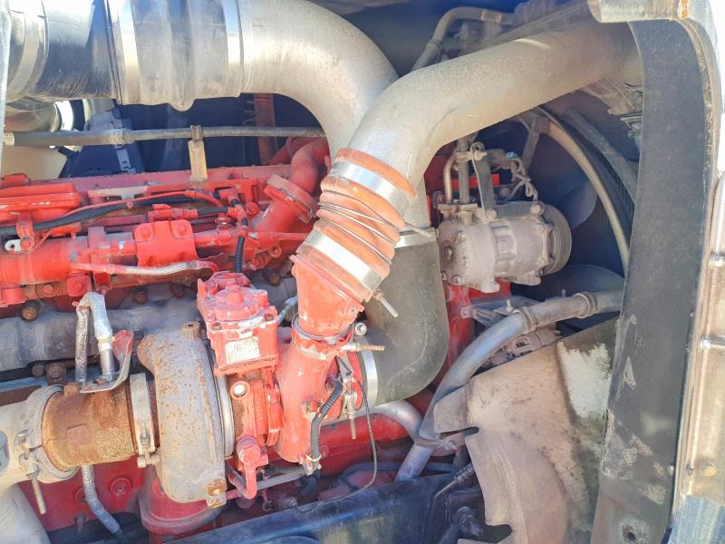 2020 Kenworth All other VIN 1XKWD49X2LR383143 COPART salvage auction — SIDE, OK - CERT OF TITLE-SALVAGE, sold $15,000 on 2026-07-30 (photo 7)