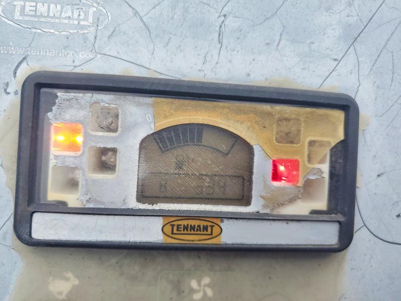2013 Tennant Constructi VIN S3061520000000000 COPART salvage auction — REAR END, CA - BILL OF SALE, sold $200 on 2026-07-27 (photo 8)