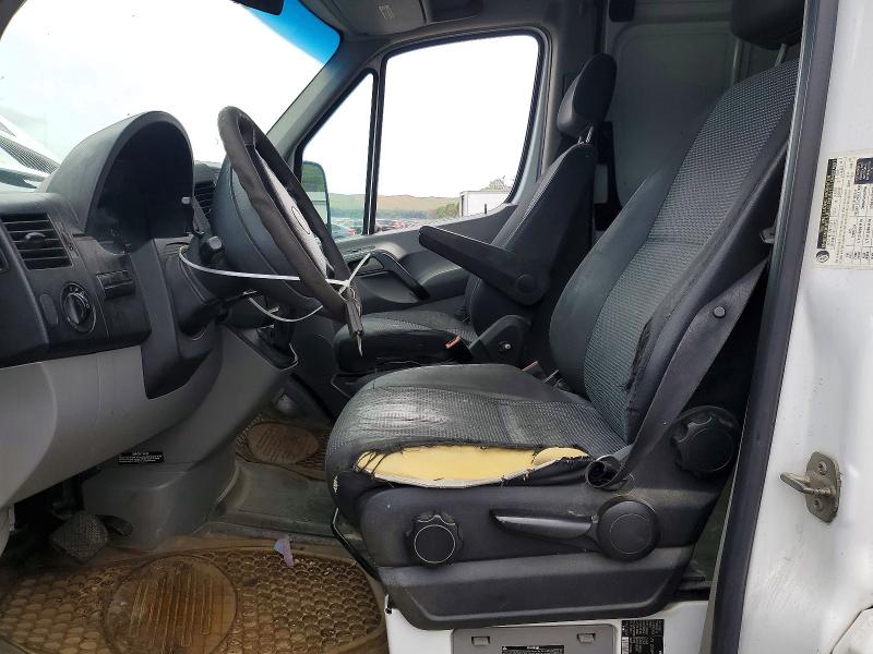 2011 Freightliner Sprinter VIN WDYPF0CC0B5532653 COPART salvage auction — FRONT END, NY - MV-907A SALVAGE CERTIFICATE, sold $400 on 2026-07-22 (photo 7)