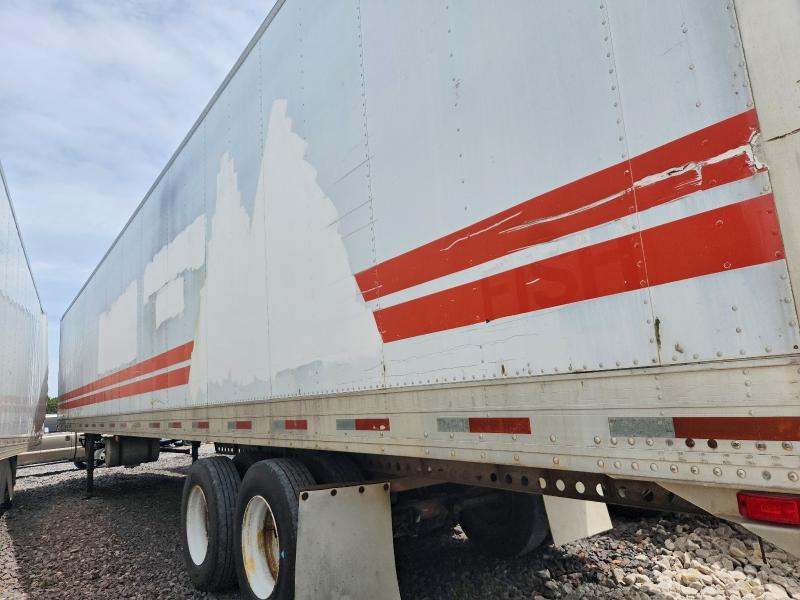 1996 Utility trailer Trailer VIN 1UYVS253XTM949309 COPART salvage auction — FRONT END, OK - CERTIFICATE OF TITLE, sold $15,200 on 2026-07-28 (photo 3)