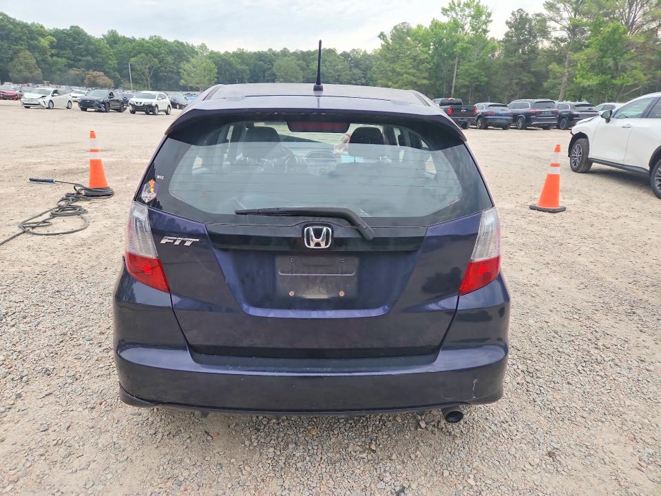 2010 Honda Fit VIN JHMGE8H41AC030807 COPART salvage auction — FRONT END, Nc - Salvage Certificate Of Title, sold $250 on 2026-07-31 (photo 6)