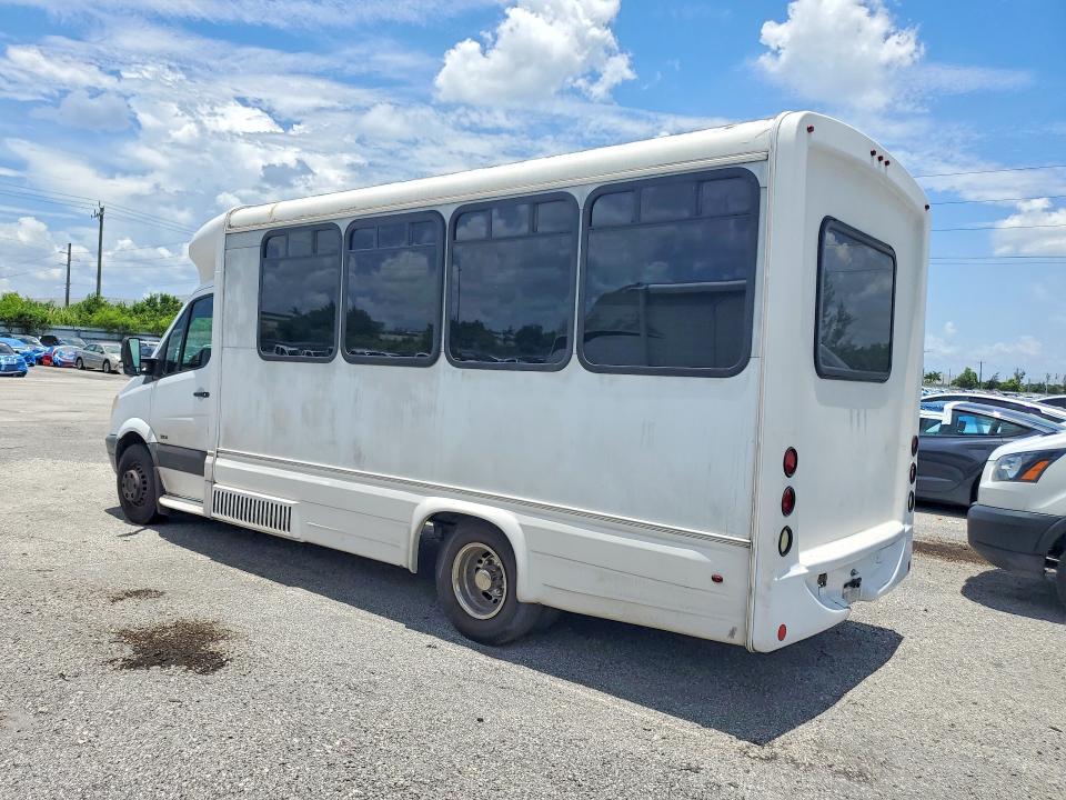 2013 Freightliner Sprinter VIN WDPPF4CC8D9536814 COPART salvage auction — MECHANICAL, FL - CERTIFICATE OF TITLE, sold $1,850 on 2026-07-08 (photo 2)
