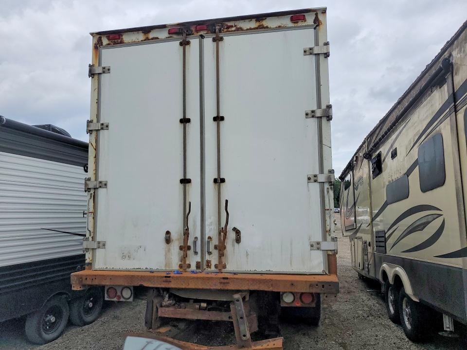 2006 Frht All models VIN 1FVACWDD96HV72856 COPART salvage auction — REAR END, MI - CERTIFICATE OF TITLE, sold $1,550 on 2026-07-06 (photo 6)