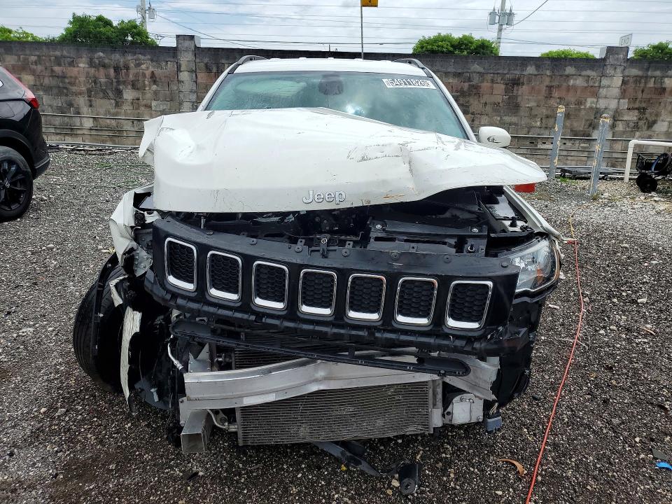 2019 Jeep Compass VIN 3C4NJCCB0KT809067 COPART salvage auction — FRONT END, Fl - Certificate Of Title, sold $300 on 2026-07-09 (photo 5)