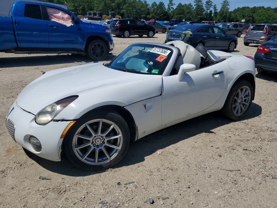 2006 Pont Solstice VIN 1G2MB33B96Y104429 COPART salvage auction — FRONT END, VA - CERT OF TITLE - SALVAGE, sold $250 on 2026-07-07 (photo 1)