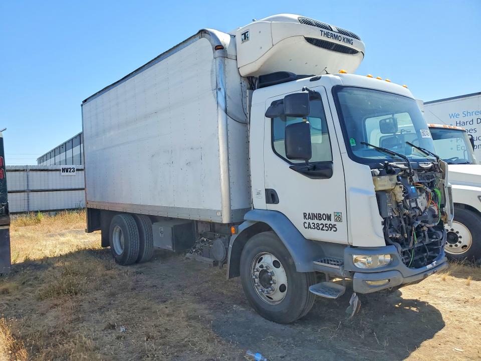 2015 Peterbilt All other VIN 3BPPHM6X4FF590720 COPART salvage auction — FRONT END, CA - DIS/DLR/EXP ONLY CLEAN TITLE, sold $2,750 on 2026-07-06 (photo 4)
