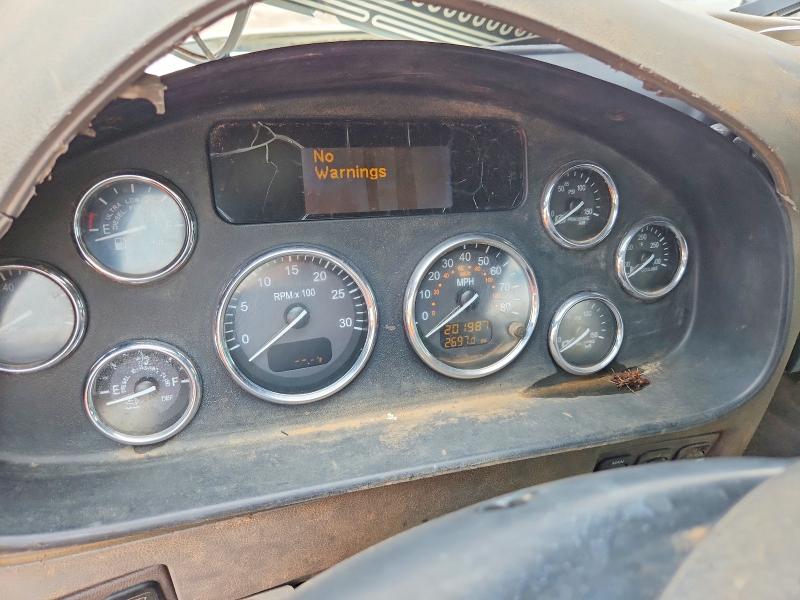 2018 Peterbilt All other VIN 2NP2HJ7XXJM459625 COPART salvage auction — ROOF, CT, sold $10,100 on 2026-07-07 (photo 9)