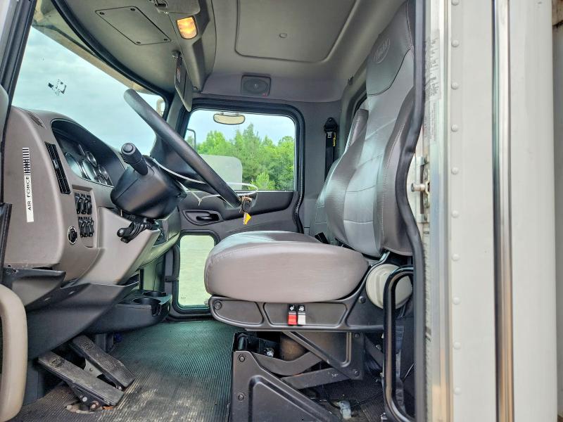 2020 Peterbilt All other VIN 2NP2HM7X8LM673372 COPART salvage auction — NORMAL WEAR, FL - CERTIFICATE OF TITLE, sold $12,700 on 2026-07-20 (photo 7)