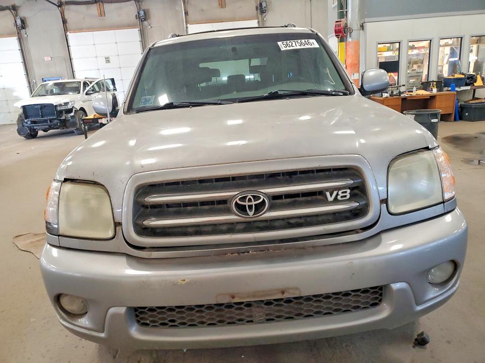 2003 Toyota Sequoia VIN 5TDZT38A13S140430 COPART salvage auction — MINOR DENT/SCRATCHES, Mn - Certificate Of Title, sold $675 on 2026-07-07 (photo 5)