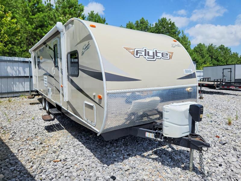 2017 Foresriver Flyte VIN 5ZT2SYSB6HE008150 COPART salvage auction — NORMAL WEAR, MS - CERT OF TITLE - FLOOD SALVAGE, sold $30 on 2026-07-30 (photo 1)