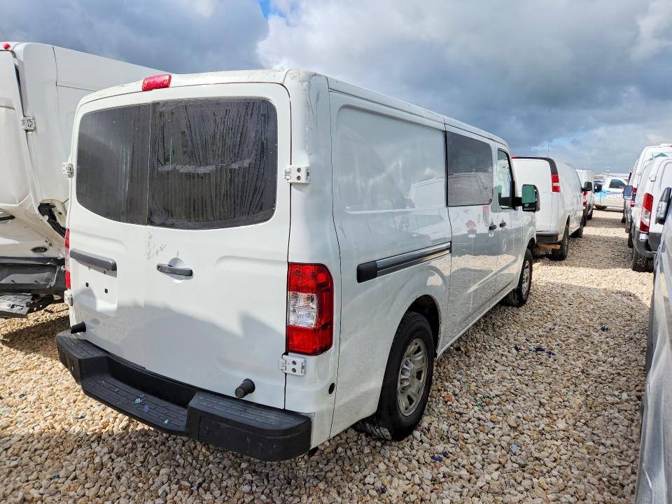 2018 Niss Nv VIN 1N6BF0KM7JN815059 COPART salvage auction — FRONT END, TX - SALVAGE VEHICLE TITLE, sold $325 on 2026-07-09 (photo 3)