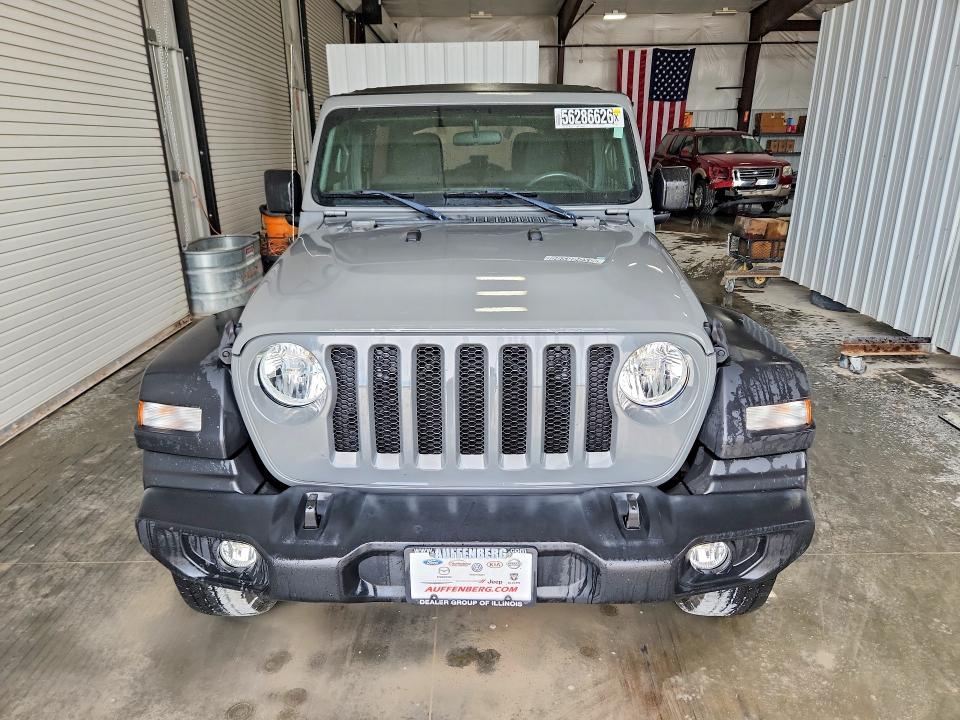 2022 Jeep Wrangler / VIN 1C4HJXDN8NW237869 COPART salvage auction — MINOR DENT/SCRATCHES, Il - Certificate Of Title, sold $19,500 on 2026-07-02 (photo 5)