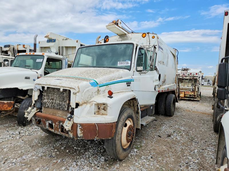 2004 Freightliner All models VIN 1FVABTCS94HM51677 COPART salvage auction — STRIPPED, FL - CERTIFICATE OF DESTRUCTION (P), sold $225 on 2026-07-09 (photo 2)