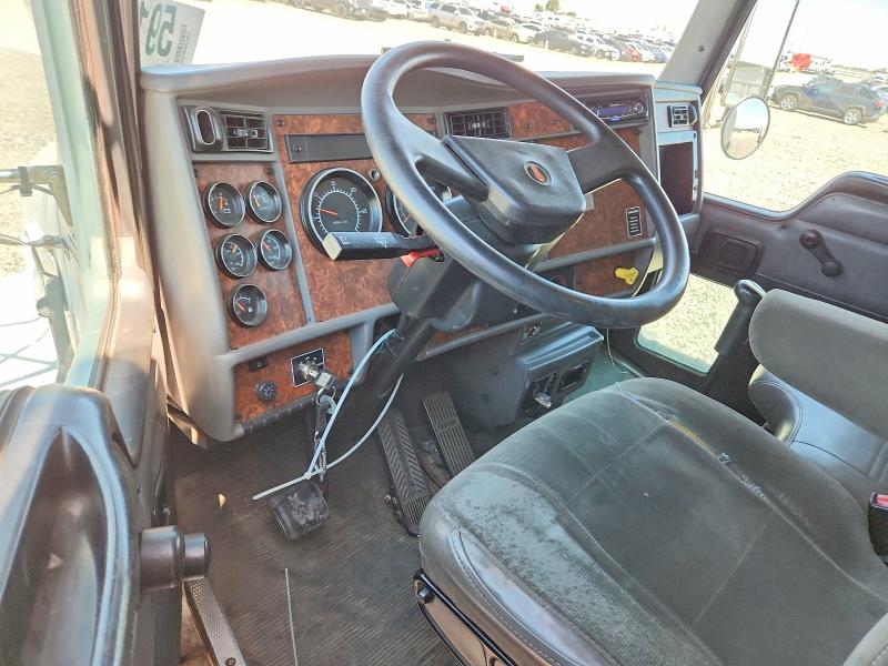 2004 Kenworth All other VIN 2NKMHD6X94M065751 COPART salvage auction — FRONT END, CO - DIS/DLR/EXP ONLY CLEAN TITLE, sold $400 on 2026-07-06 (photo 8)