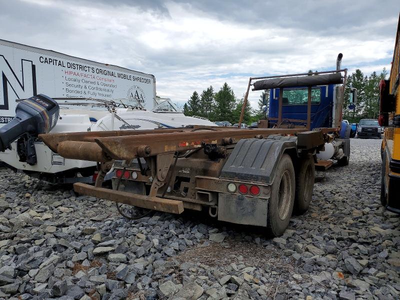 2007 Mack All other VIN 1M2AT04C17M006095 COPART salvage auction — MINOR DENT/SCRATCHES, CD, sold $3,100 on 2026-07-09 (photo 4)