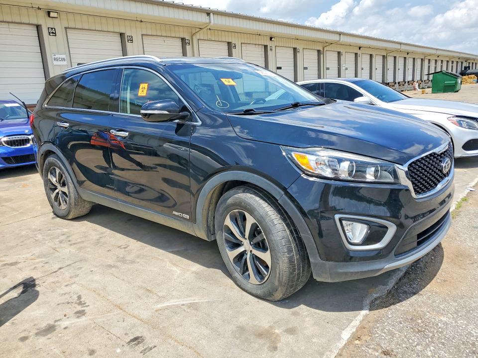 2017 Kia Sorento VIN 5XYPHDA50HG247839 COPART salvage auction — NORMAL WEAR, Wv - Certificate Of Title (P), sold $2,050 on 2026-07-16 (photo 4)