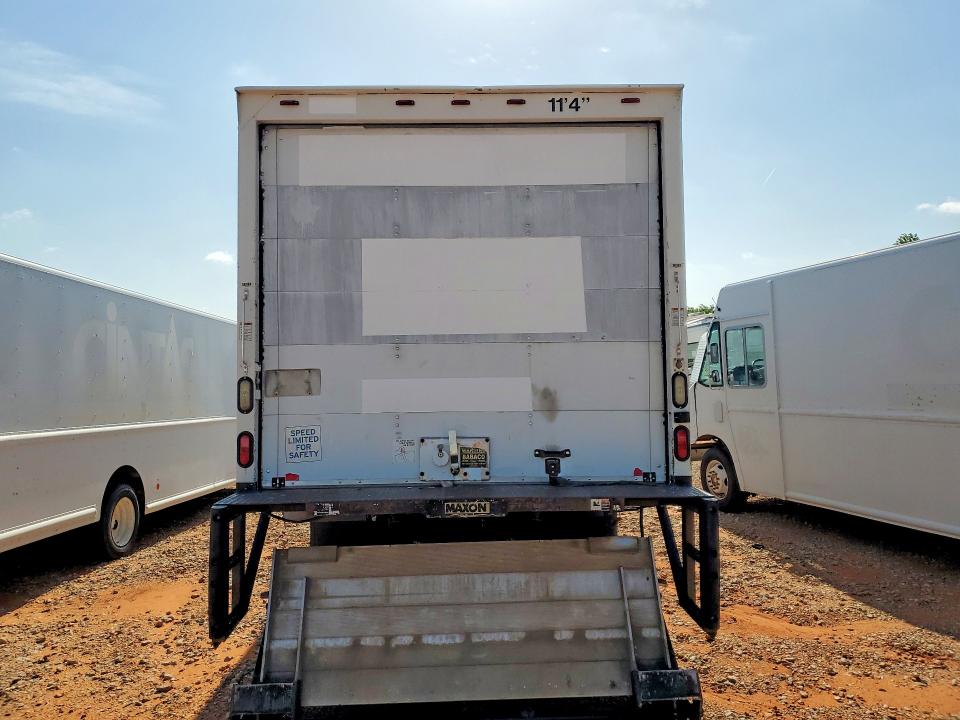 2011 Hino All other VIN 5PVNE8JP9B4S50219 COPART salvage auction — MINOR DENT/SCRATCHES, CT, sold $3,750 on 2026-07-14 (photo 6)