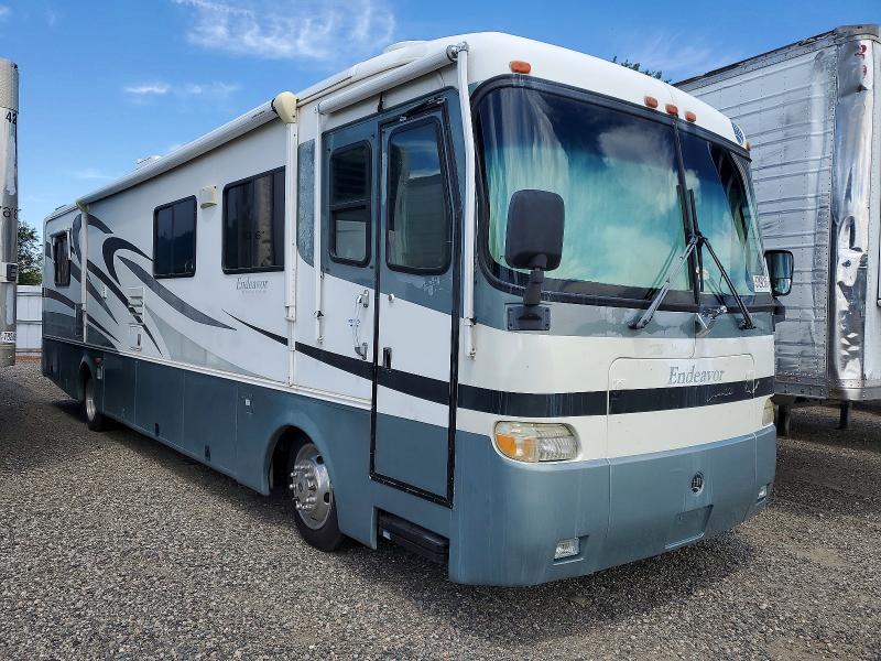 2001 Holiday rambler Endeavor VIN 1RF12051712014671 COPART salvage auction — NORMAL WEAR, CT, sold $3,300 on 2026-08-11 (photo 1)