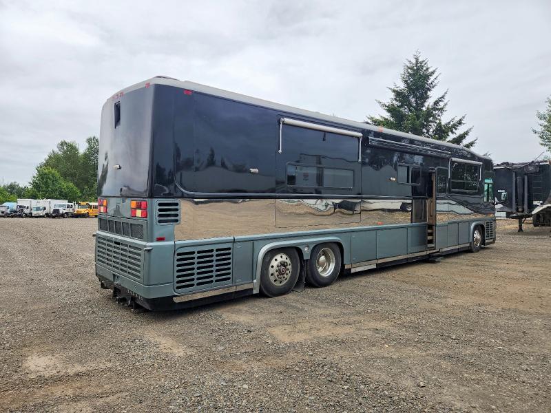 2002 Newell Unknown VIN 1N9458X8021011624 COPART salvage auction — MINOR DENT/SCRATCHES, IL - SALVAGE CERTIFICATE, sold $61,500 on 2026-07-21 (photo 4)
